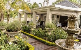 Touch Of Class Guest House